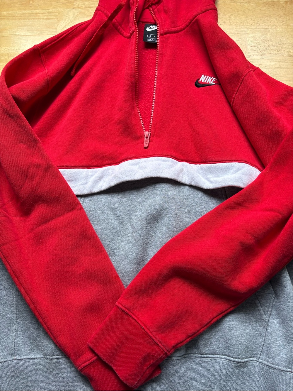 Nike Men’s Red and Gray Zip Pullover Sweater